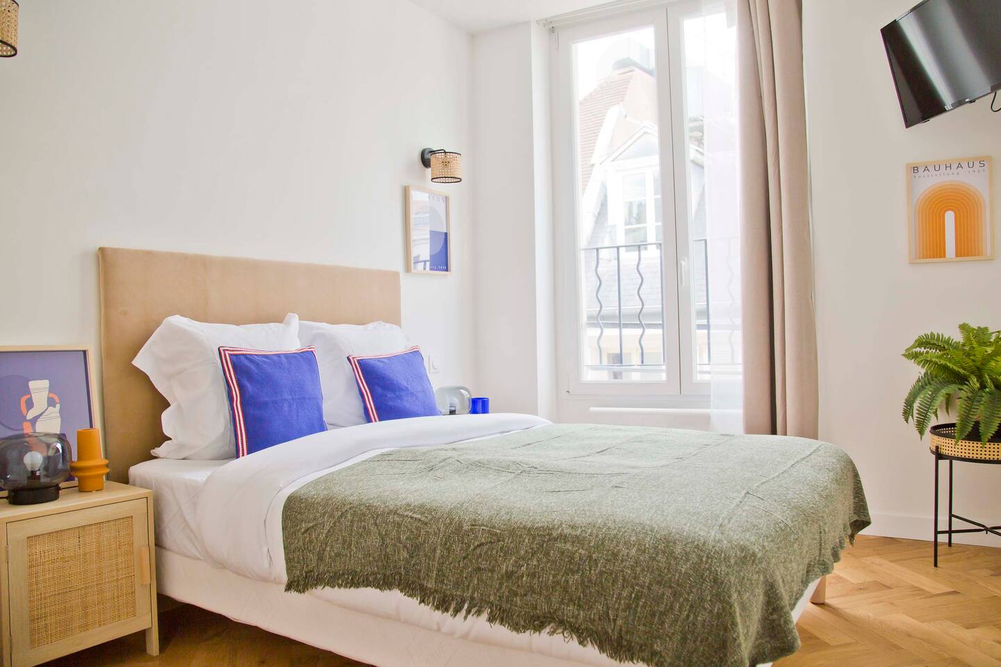 Céleste - Luxury 3BR Suite Mouffetard Views