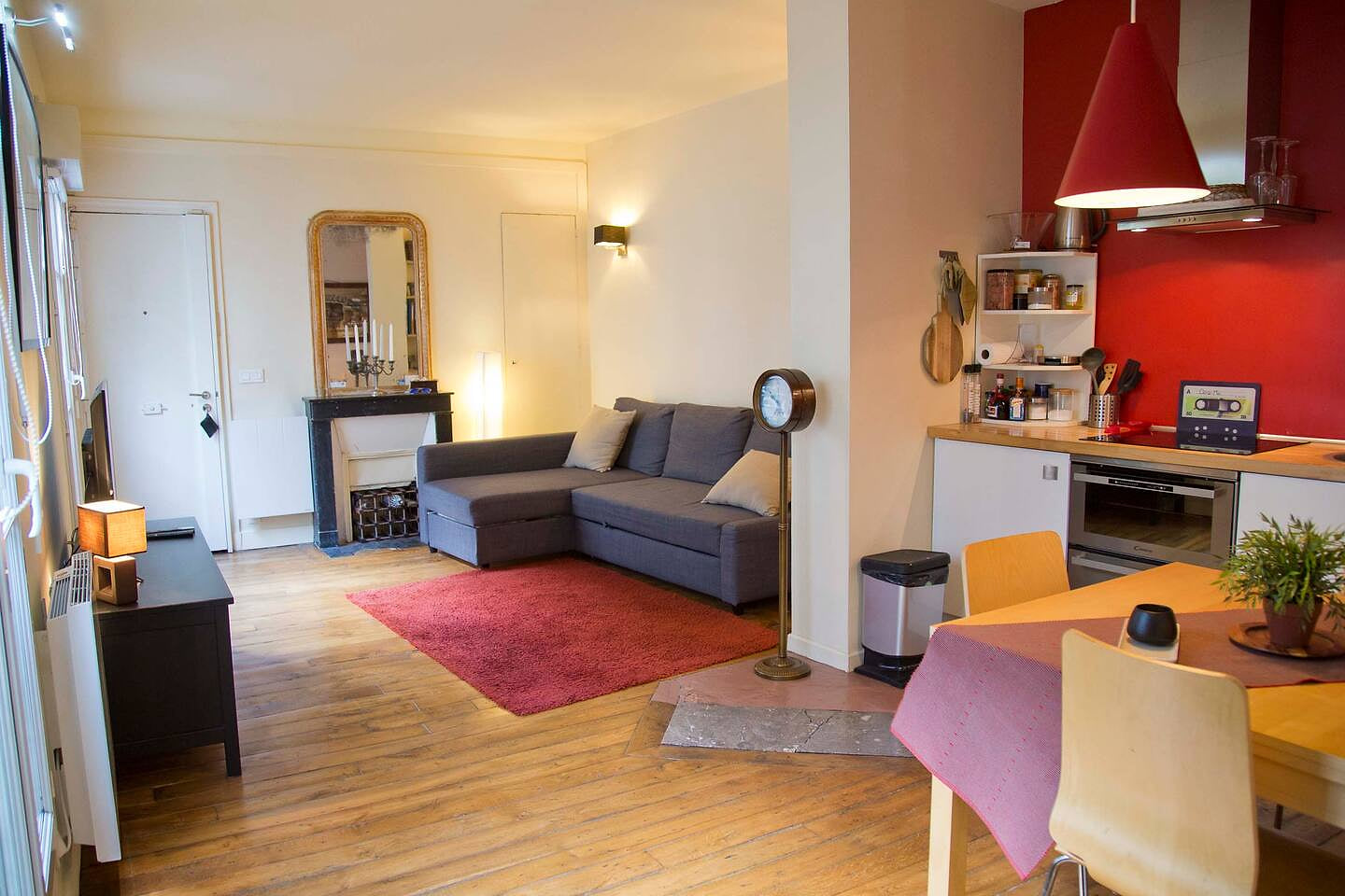 Perfect apartment in trendy area