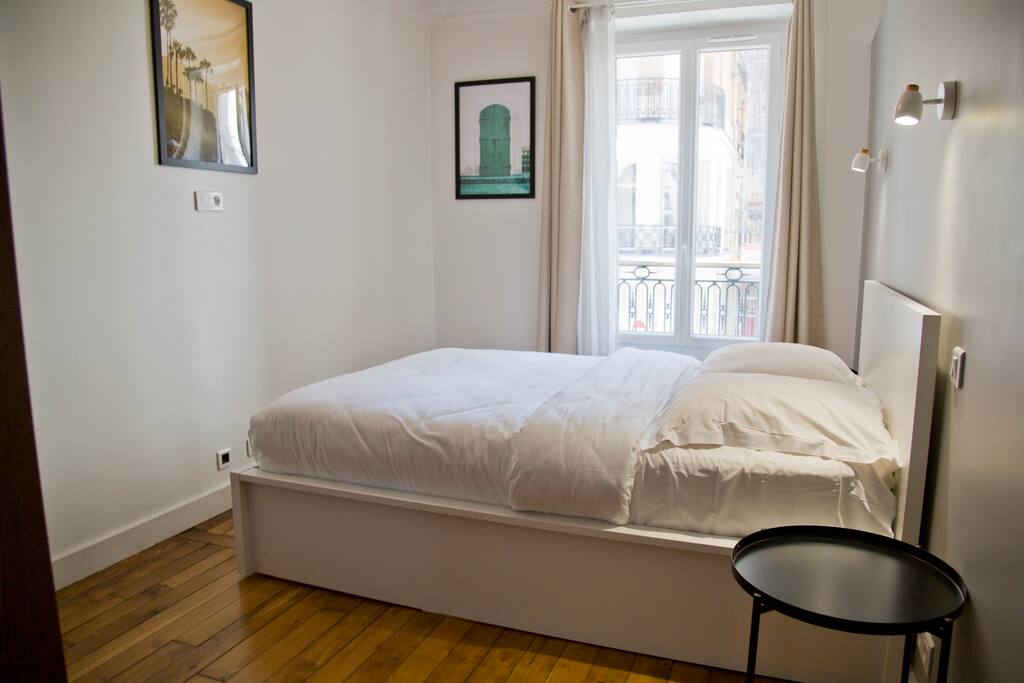Peaceful Modern 2 Bedroom Apt Saint Germain