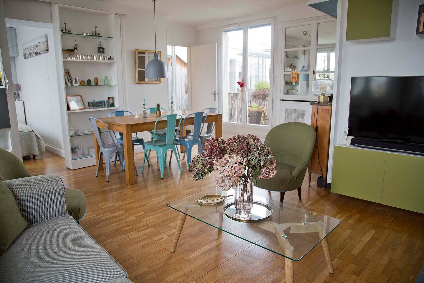 Top Floor Family apartment 17eme