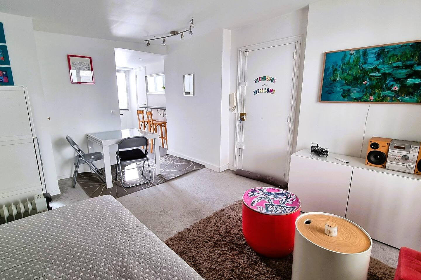 Studio Lumineux Calme Rue du Faubourg Saint Denis