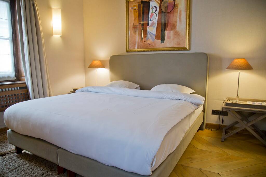 Kristine - Luxury 2BR Saint-Germain Notre-Dame