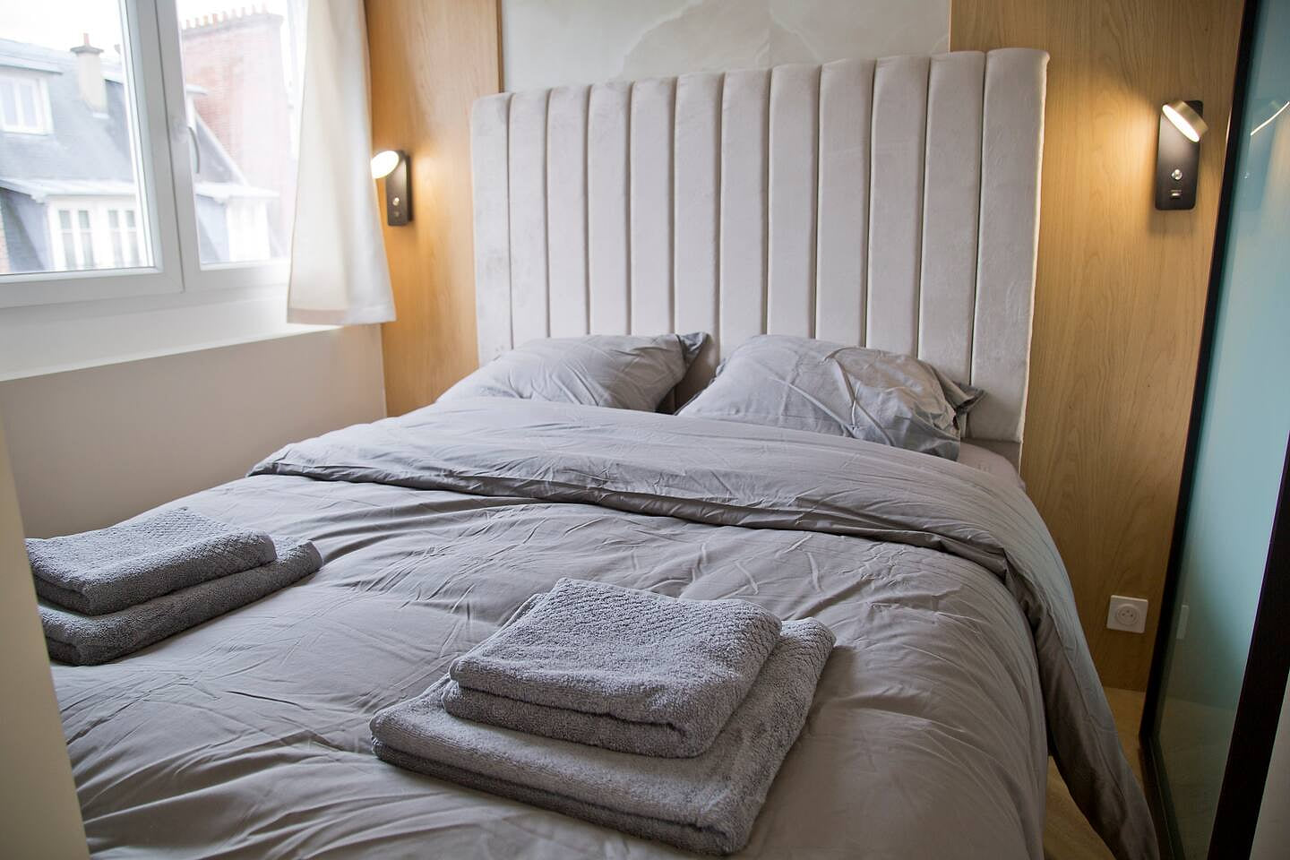 Luxury Studio with Terrasse and Eiffel Tour View