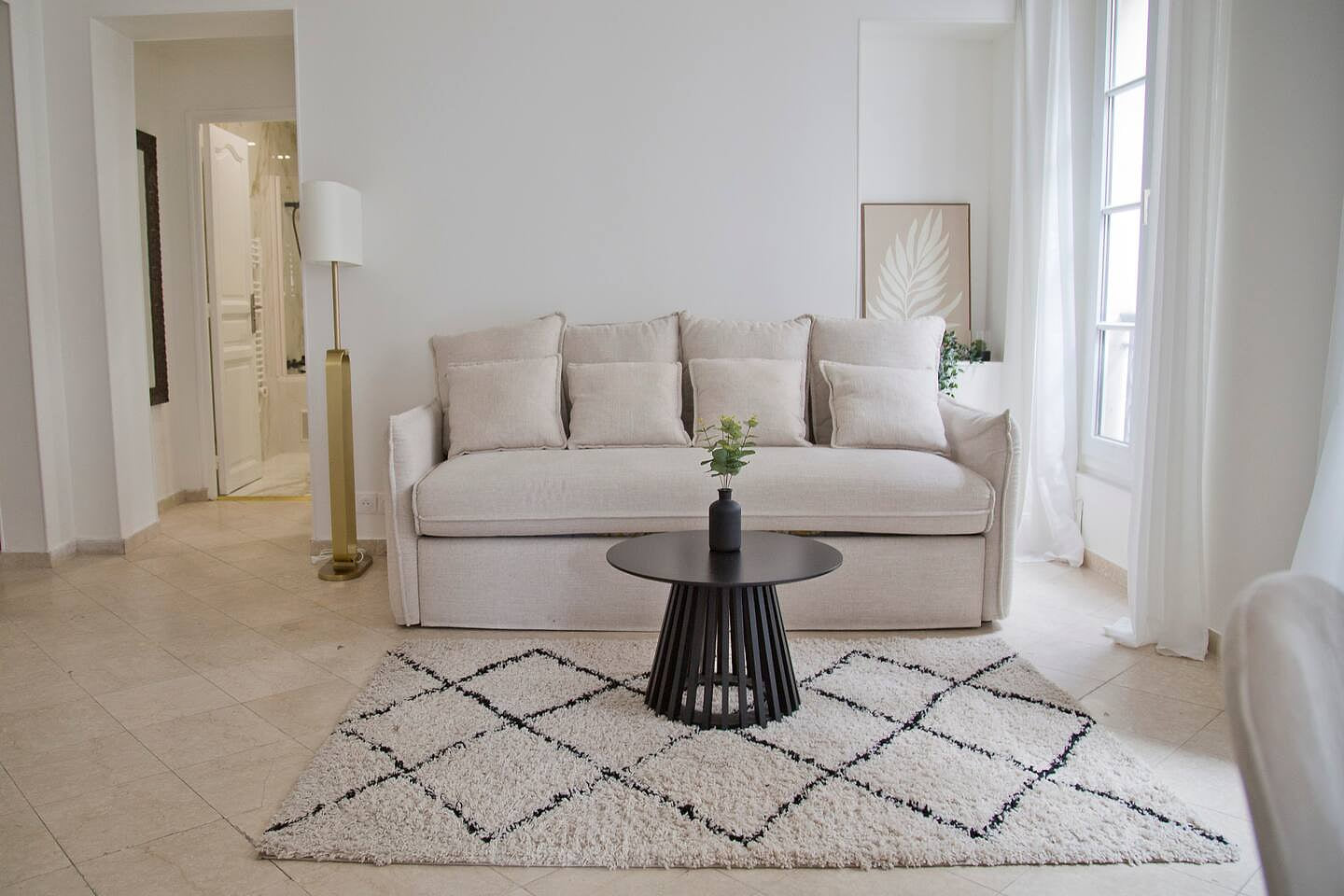 Great 1 bedroom Famous rue Saint André des Arts