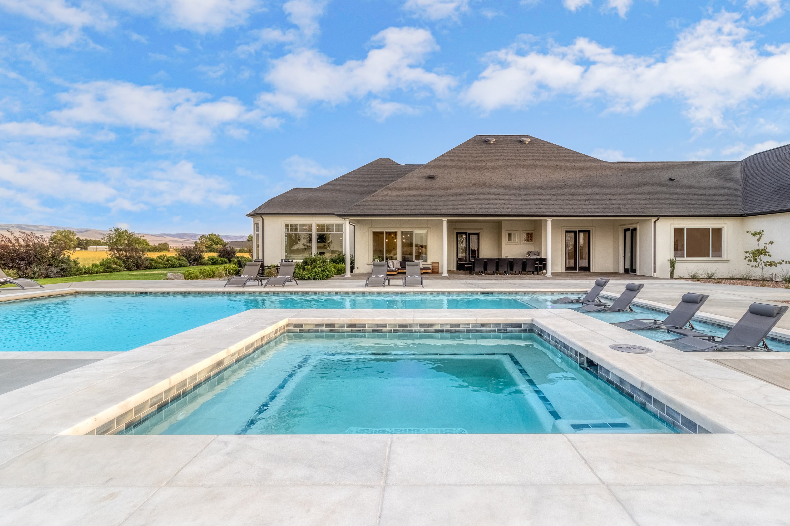 Luxury 6BR Walla Walla Estate