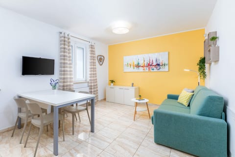 Apartments Villa Nina 3 - Unit 377412-13