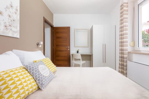 Apartments Villa Nina 3 - Unit 377412-13