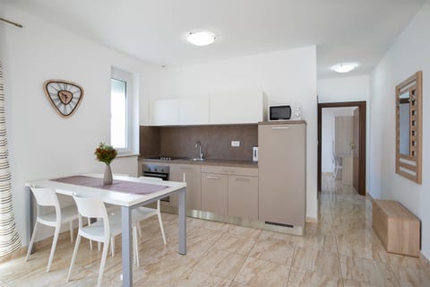 Apartments Villa Nina 3 - Unit 377500-13