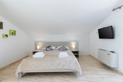 Apartments Villa Nina 3 - Unit 377503-13