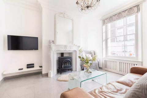 POSH LONDON VICTORIA/BELGRAVIA STUDIO