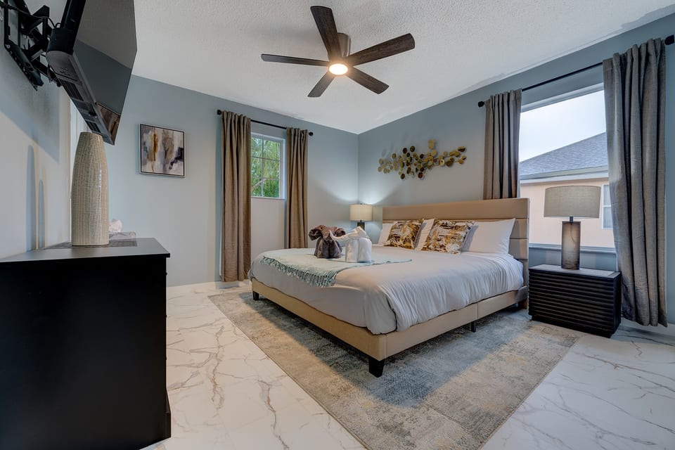 Front upstairs Master - Kissimmee