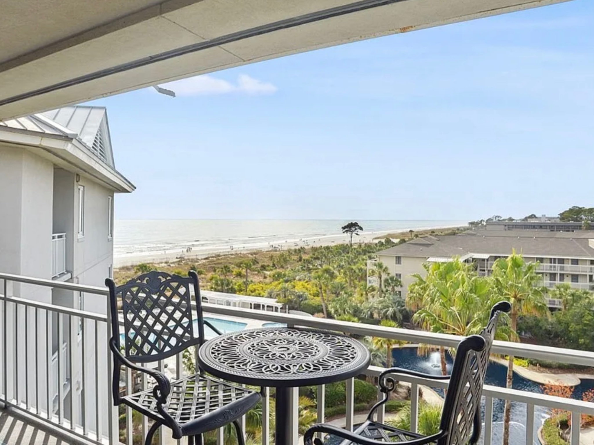 seacrest-2512-walk-to-coligny-shops-restaurants/