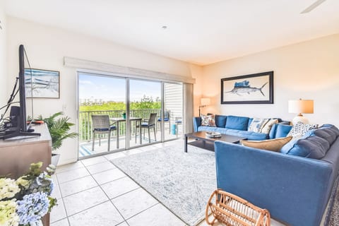 Mariner's Pointe #401