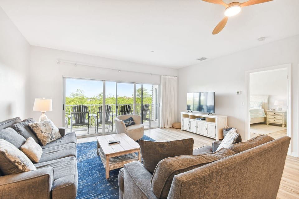 Mariner's Pointe #402 - Indian Shores