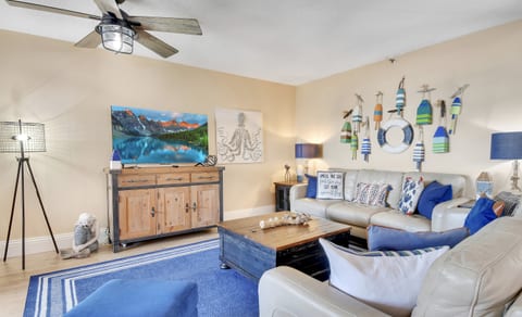 Reef Club #307