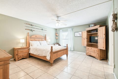 Sea Club #19 Intracoastal Condo