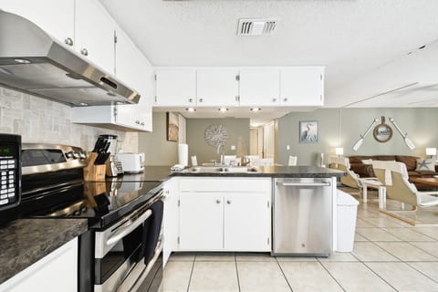 Sea Club #19 Intracoastal Condo