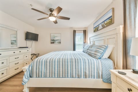 Sea Isles Condo E