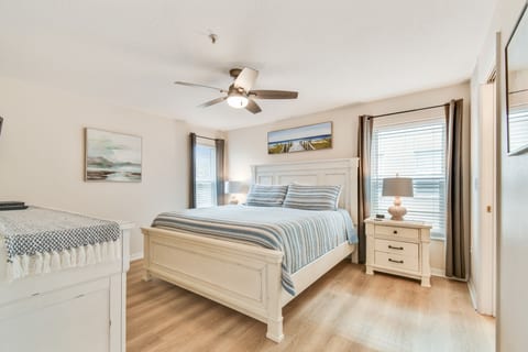 Sea Isles Condo E