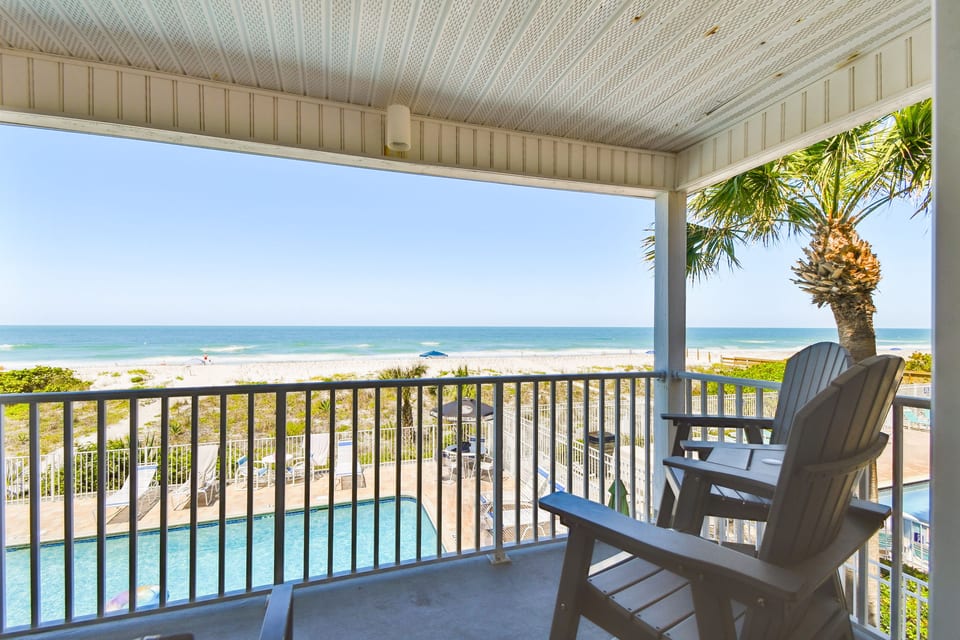 Sea Isles Condo L - Indian Rocks Beach