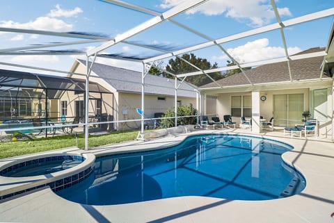 Grand Luxury Deluxe 4BR Pool Home near Disney image 2