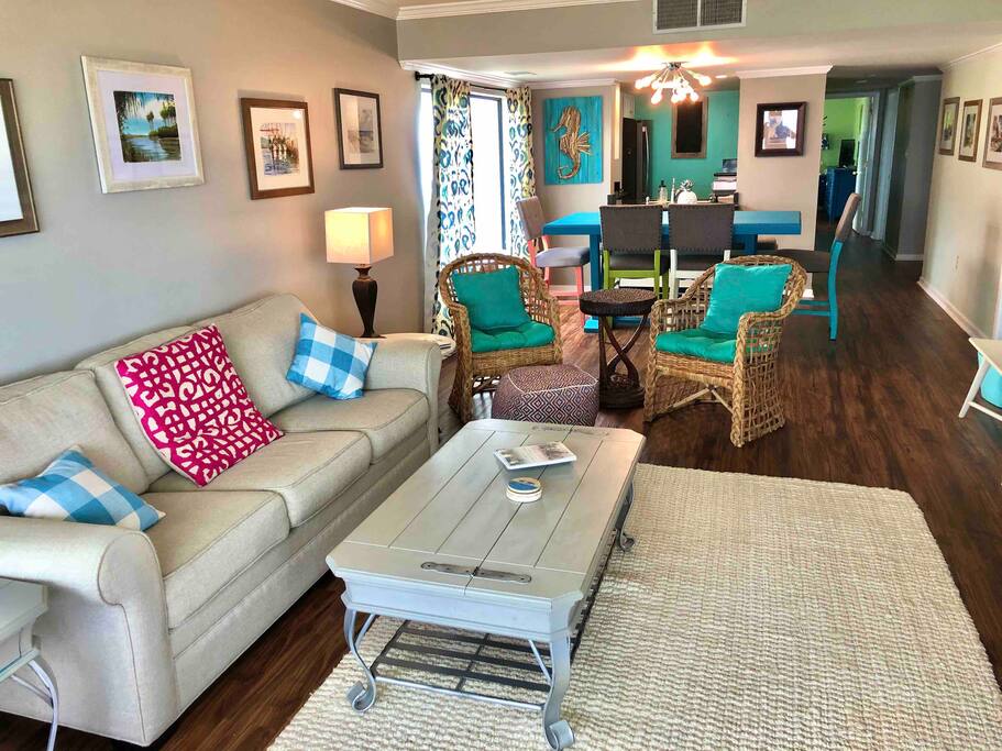 beach-front-2-pools-balcony/