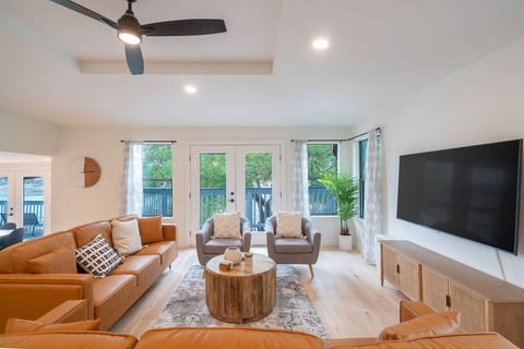 Upstairs living room with views overlooking the lake.