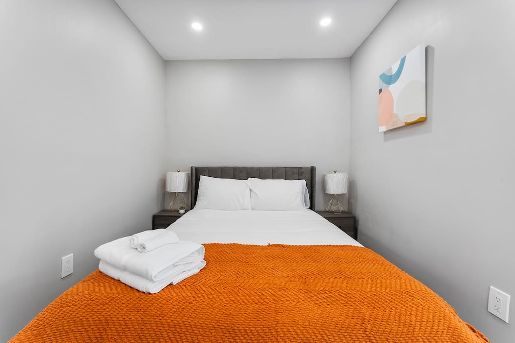 pet-friendly-or-exclusive!-modern-farm-house/