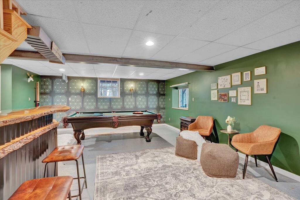 zen-escape-or-game-room-or-hot-tub/