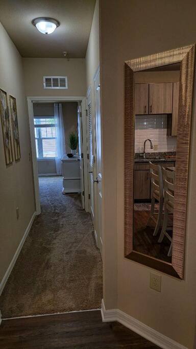 lakeside-bliss-or-near-airport-and-river-city-mp/