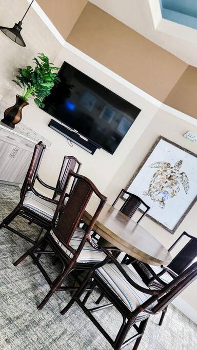 lakeside-bliss-or-near-airport-and-river-city-mp/