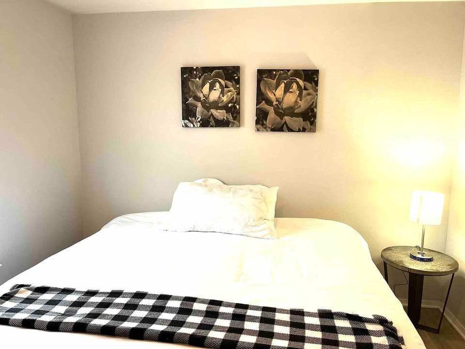 Biz Pros en Mont, Cama King, Ideal para Estancias Largas A - Sherman