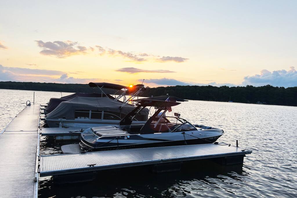 sunset-view:-lakefront-pet-friendly-or-dock/