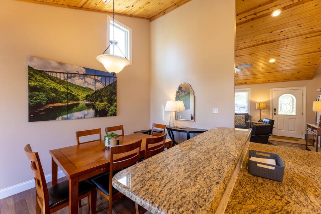 the-family-cabin-or-w-fire-pit/