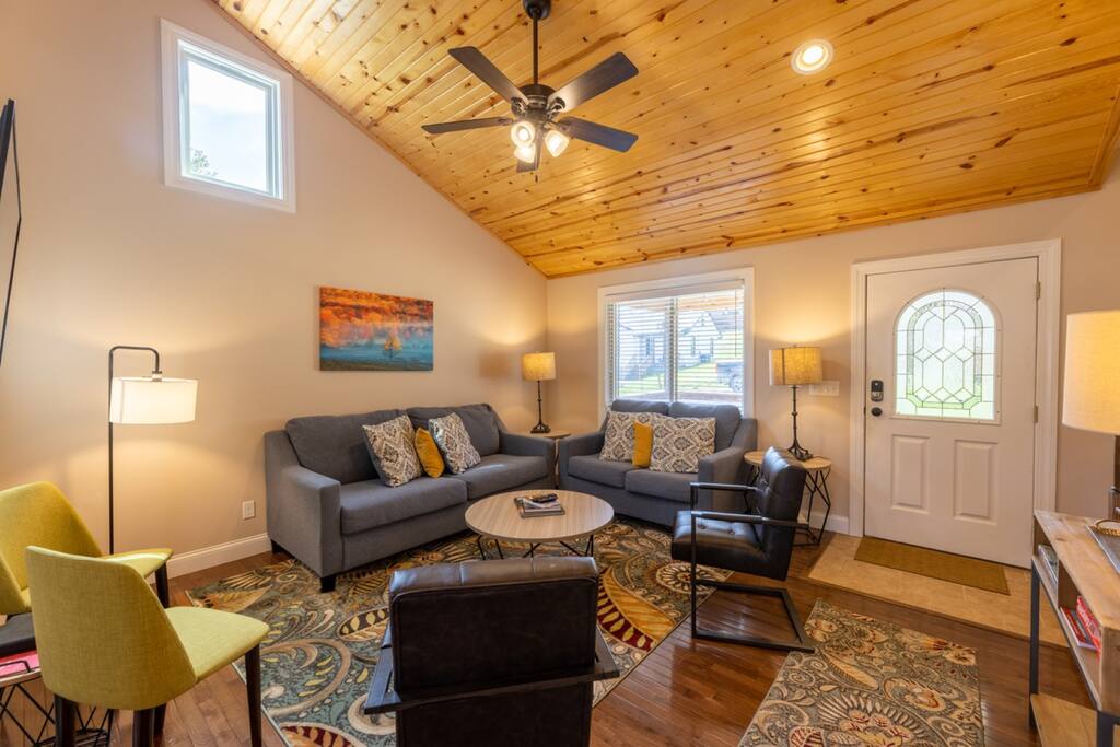 the-family-cabin-or-w-fire-pit/