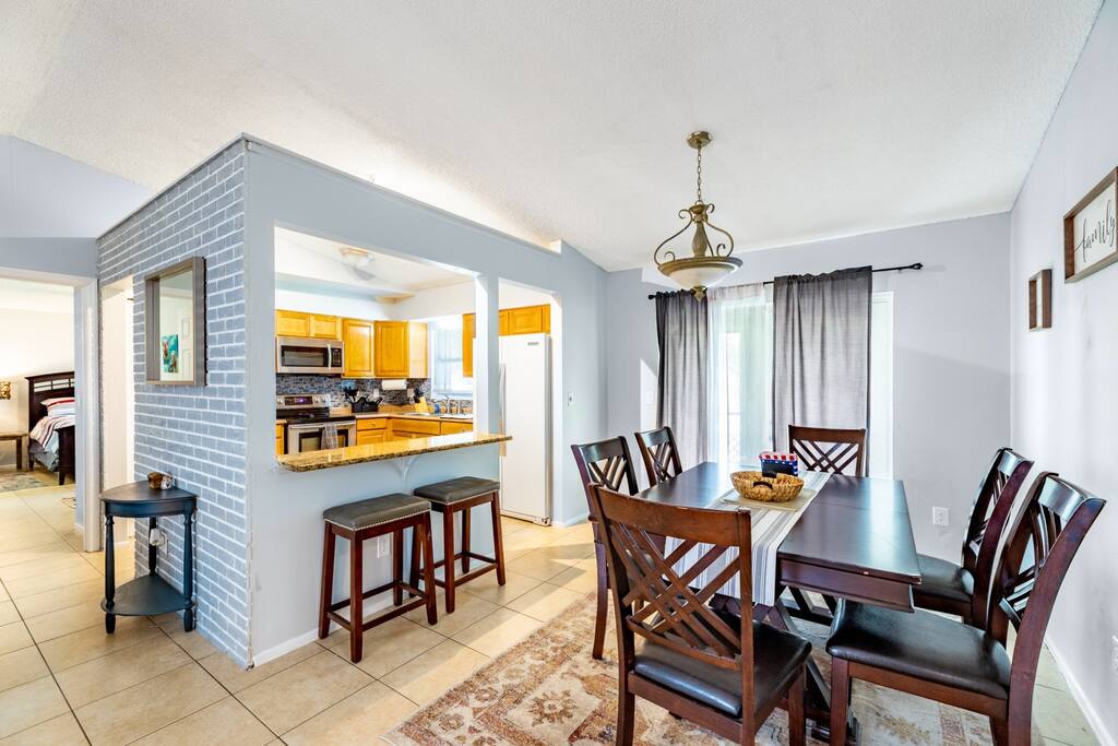 tropical-oasis-in-port-st-lucie/