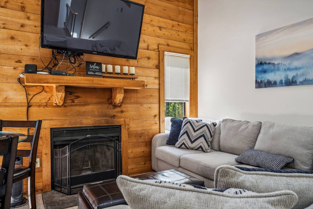 charming-3br-mt-retreat-near-seven-springs/