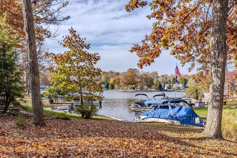 Lakeside Escape- quiet space, w/ beautiful views!