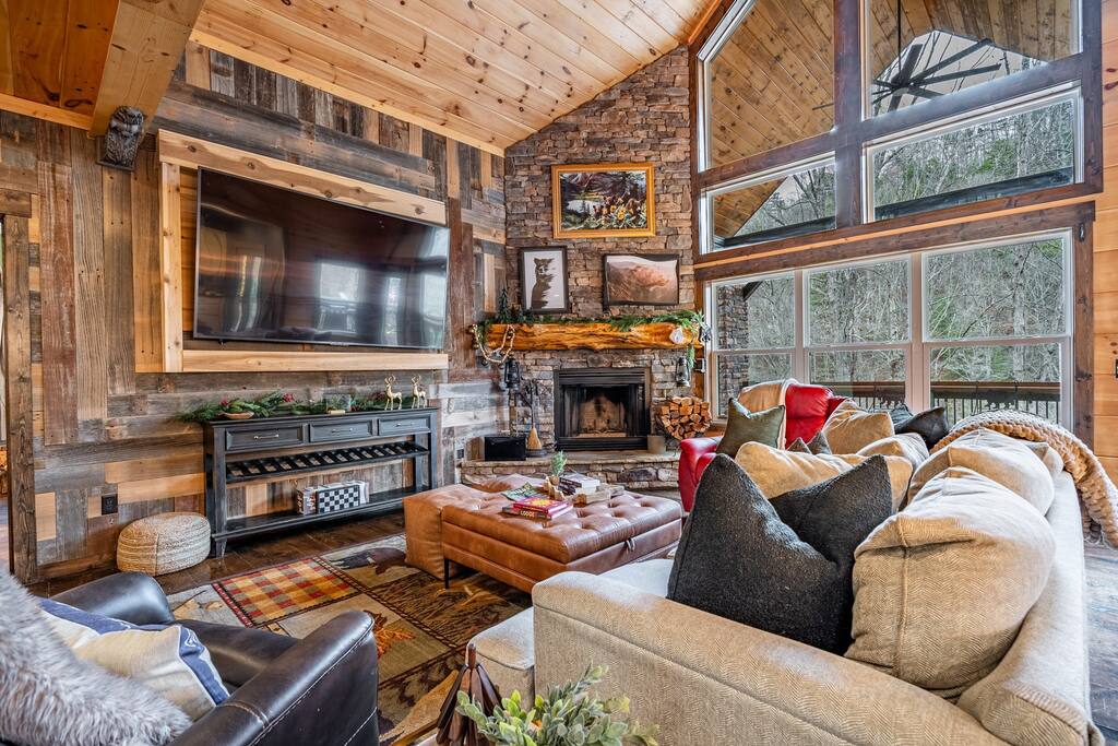 Winter view of the living room.