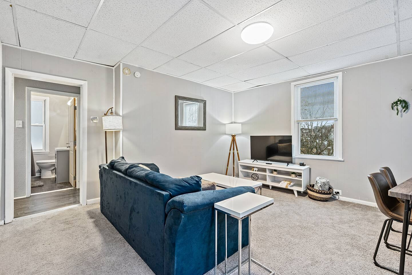 Spacious 3BR House | Off Street Parking