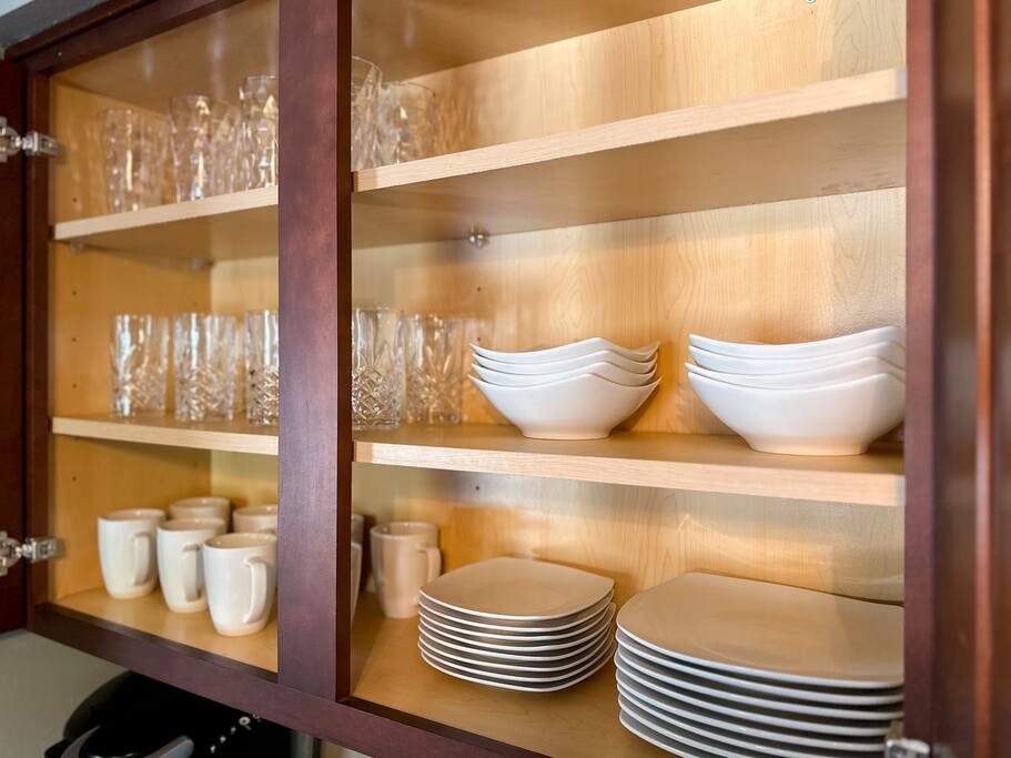 Our stylish stackable plates and bowls are microwave, oven and dishwasher safe.