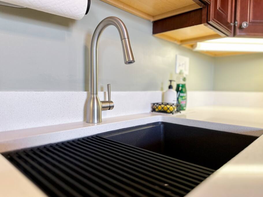 Our sleek and modern sink makes it easy to clean up after a great meal.