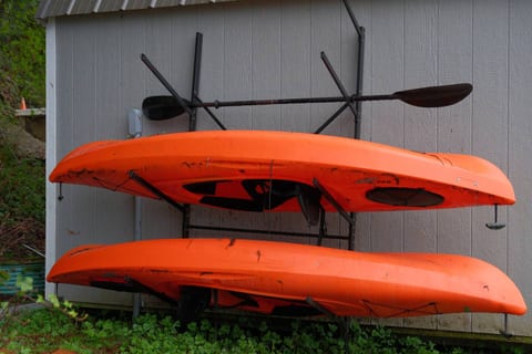 Waterfront Bliss on Coastal Hood Canal