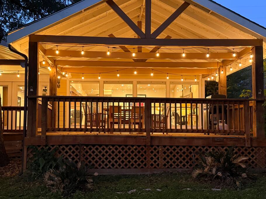 dog-friendly-lakehouse-or-dock-+-serene-views/