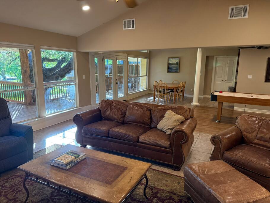 dog-friendly-lakehouse-or-dock-+-serene-views/