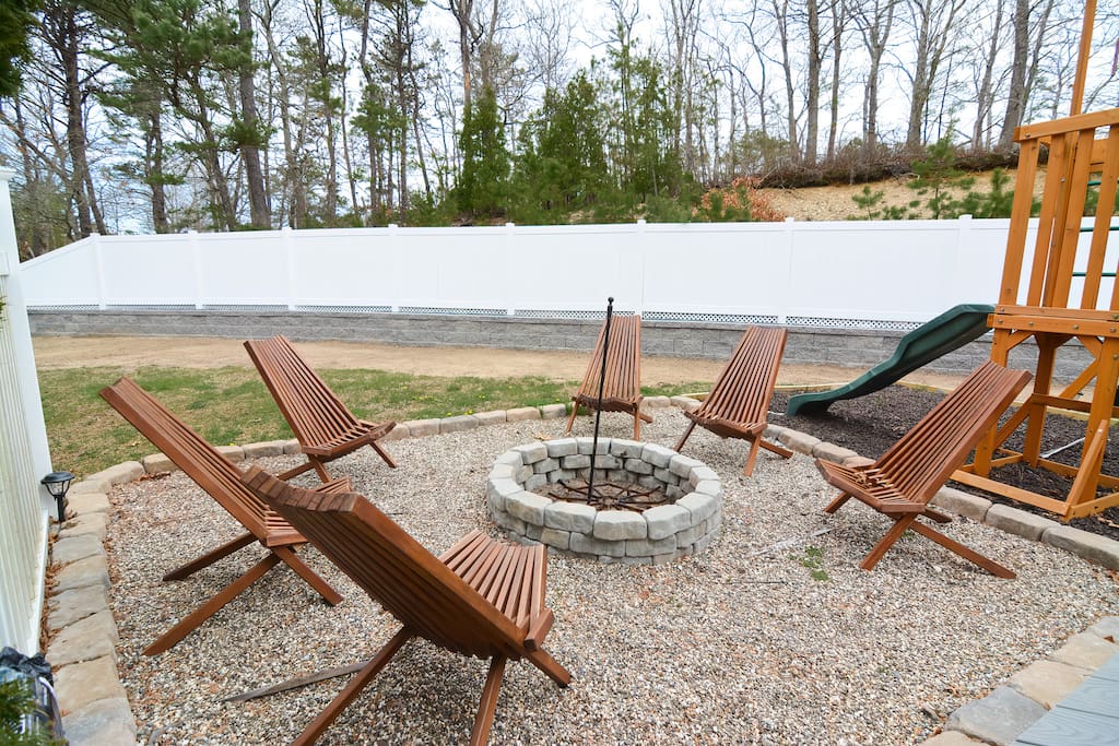 cape-cod-retreat-by-the-beach/