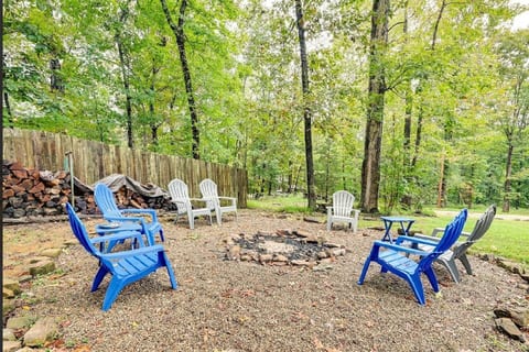 Game Room, Bar & Hot Tub | Perfect Group Getaway