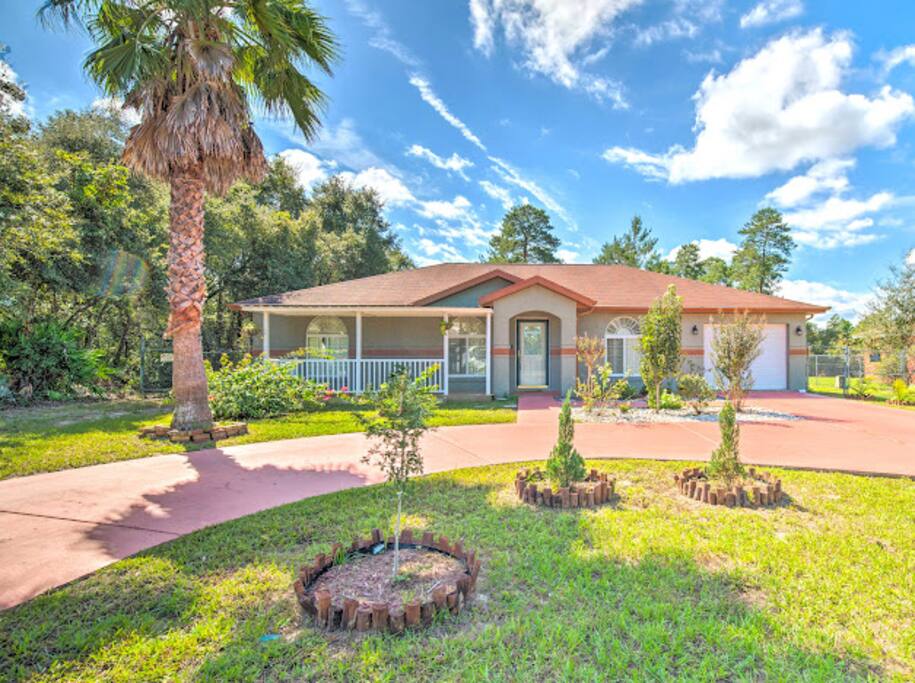 ocala-getaway-w-pool-or-dog-friendly-stay/