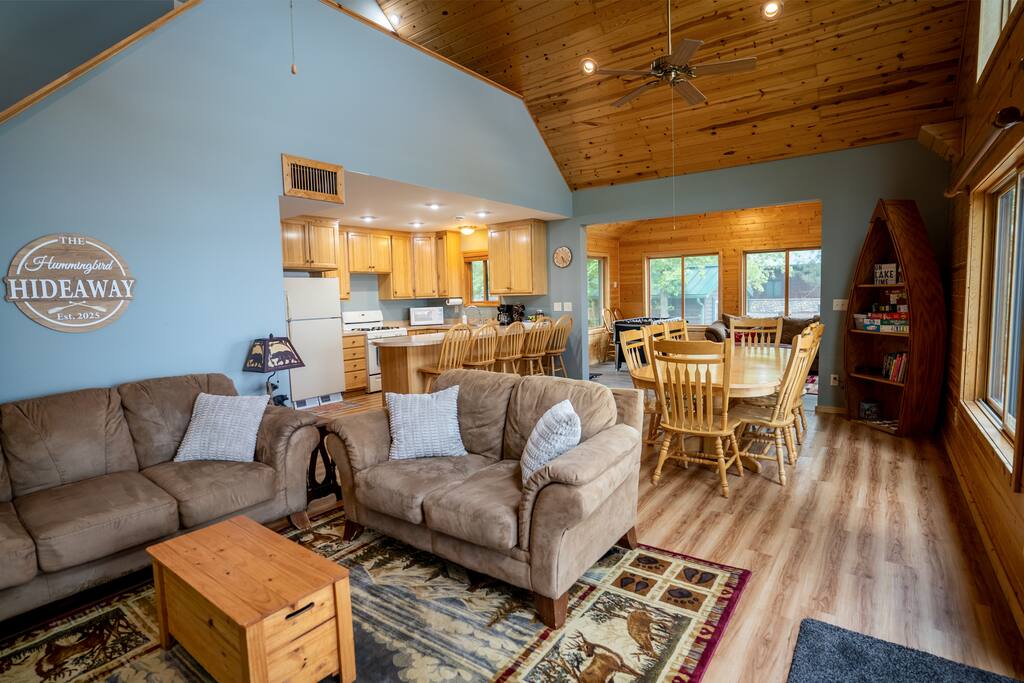 the-hummingbird-hideaway/