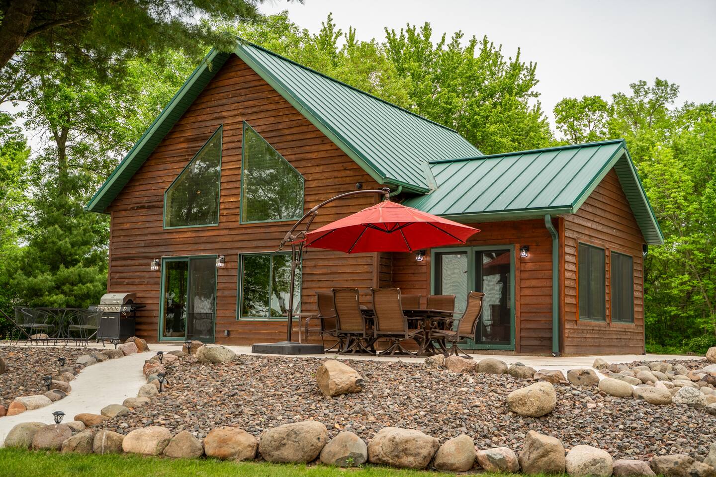 The Hummingbird Hideaway